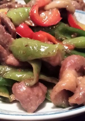 Foto resep Daging sapi cabe hijau 青椒肉丝