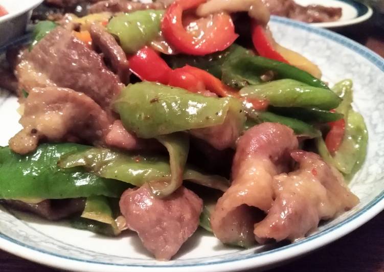 Daging sapi cabe hijau 青椒肉丝