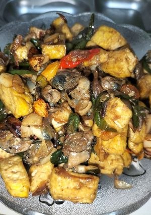 Foto resep Oseng kerang kali/air tawar + tahu kuning