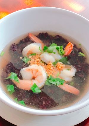 รูปของ ข้าวต้มกุ้ง (ข้าวไรซ์เบอรี่)Riceberry soup with Shrimp