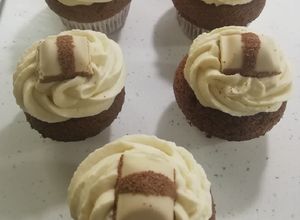 Foto principal de Cupcake de Kinder Bueno white