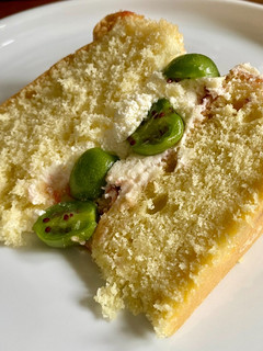 A picture of Elizabeth the Great Cake.