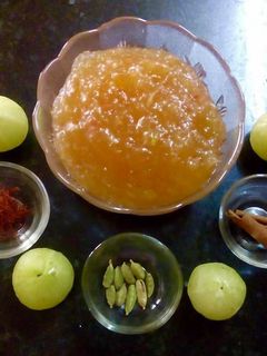 સફરજન આમળા જામ (Apple Amla Jam Recipe In Gujarati) રેસીપી મુખ્ય ફોટો