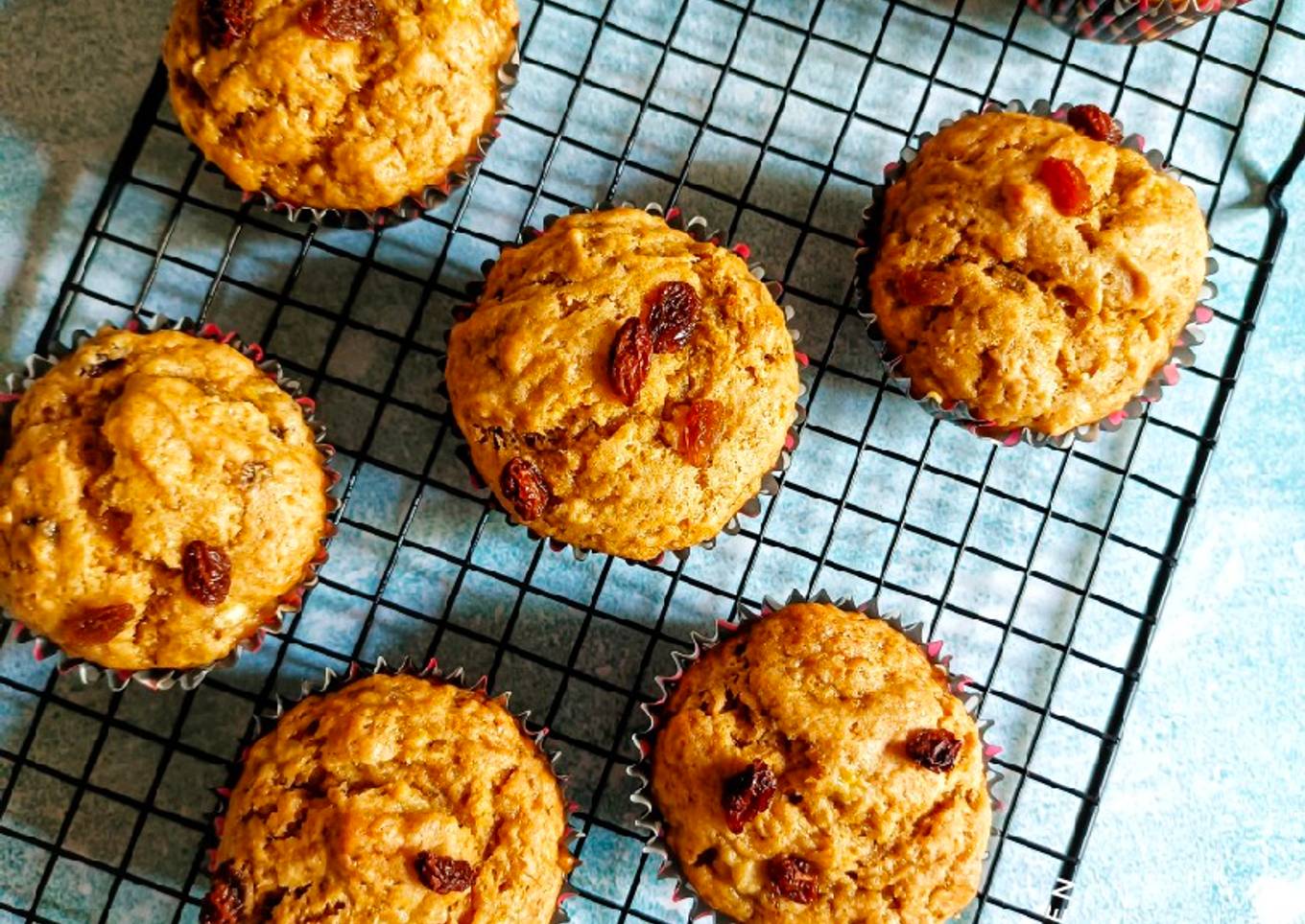 Whole Wheat Banana Raisin Muffins