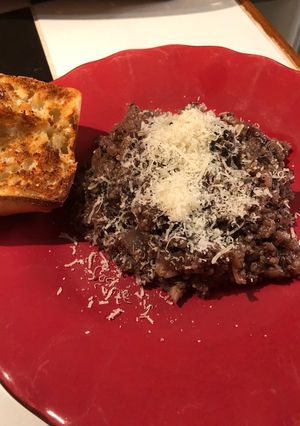 A picture of Balsamic Quinoa Mushroom Risotto.