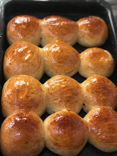 A picture of Bread rolls or buns bread.