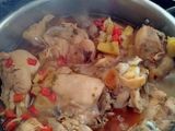 Pollo sofrito con piña