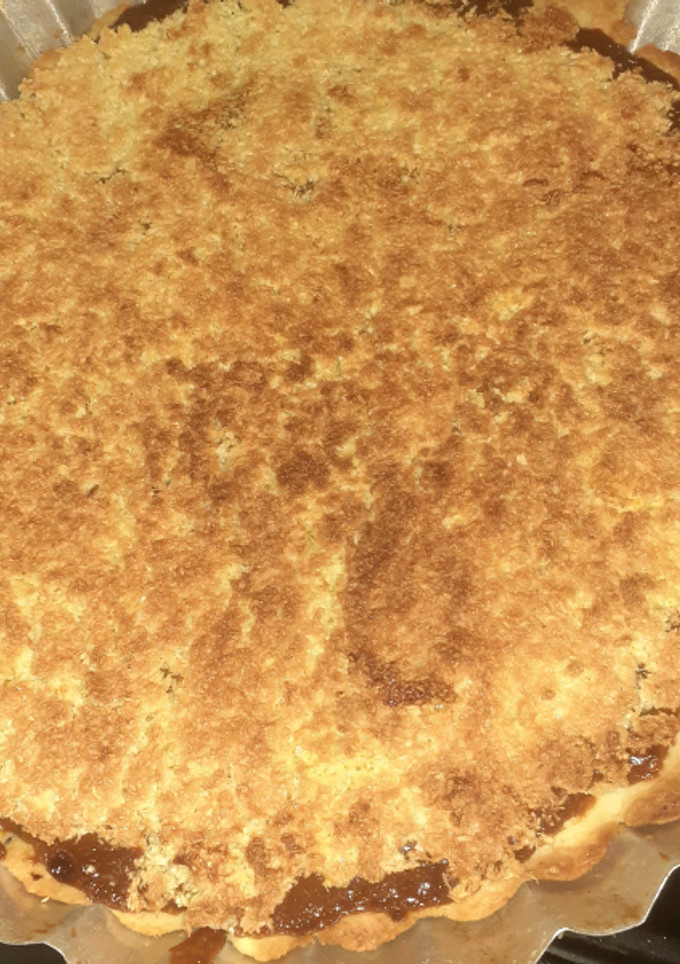 Una foto de Tarta de coco con dulce de leche