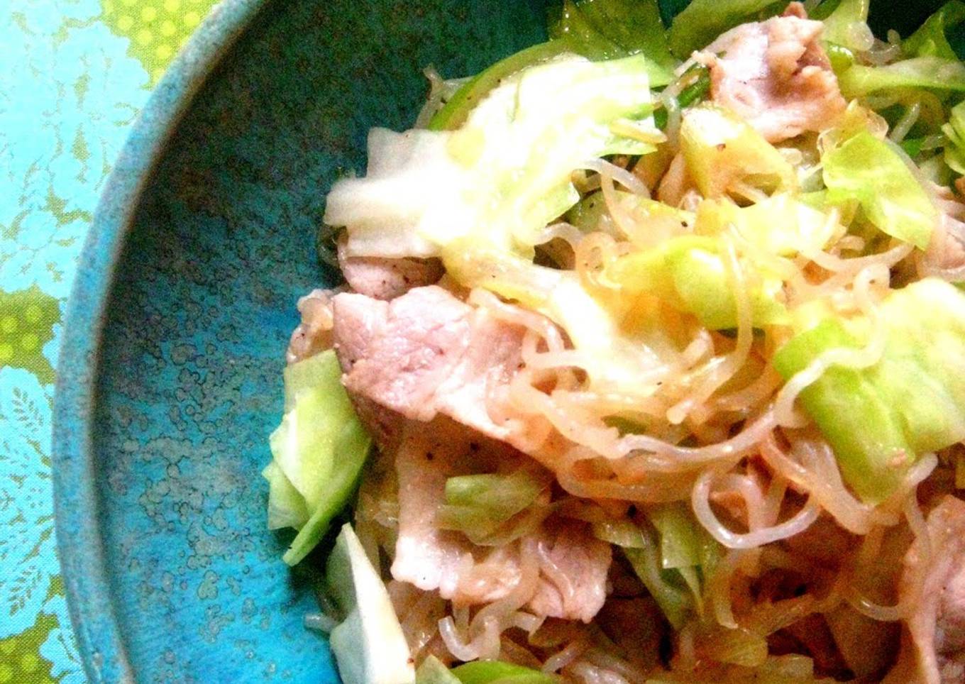 Easiest Way to Prepare Speedy Stir-fried Pork, Cabbage, and Shirataki
Noodles