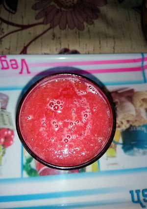 A picture of Watermelon juice.