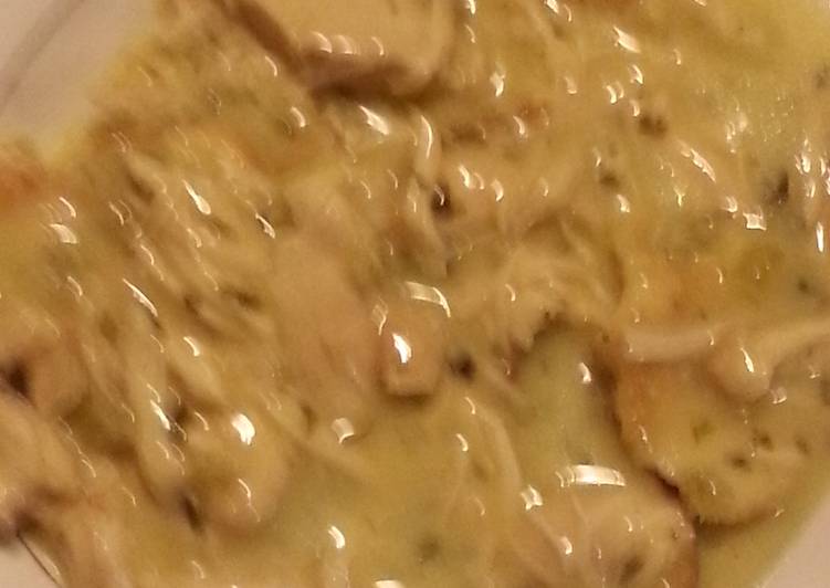 Crock Pot Chicken and Dumplings