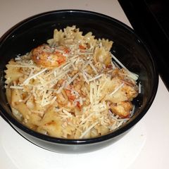 A picture of Lemon shrimp scampi.