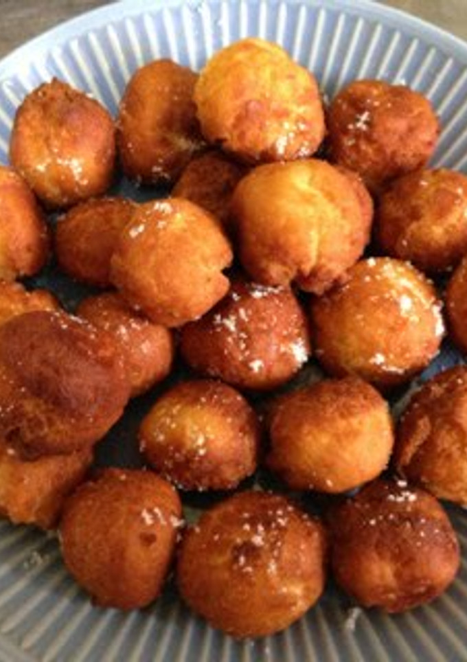 A picture of Quick and Easy Doughnuts Made with One Egg and Pancake Mix.