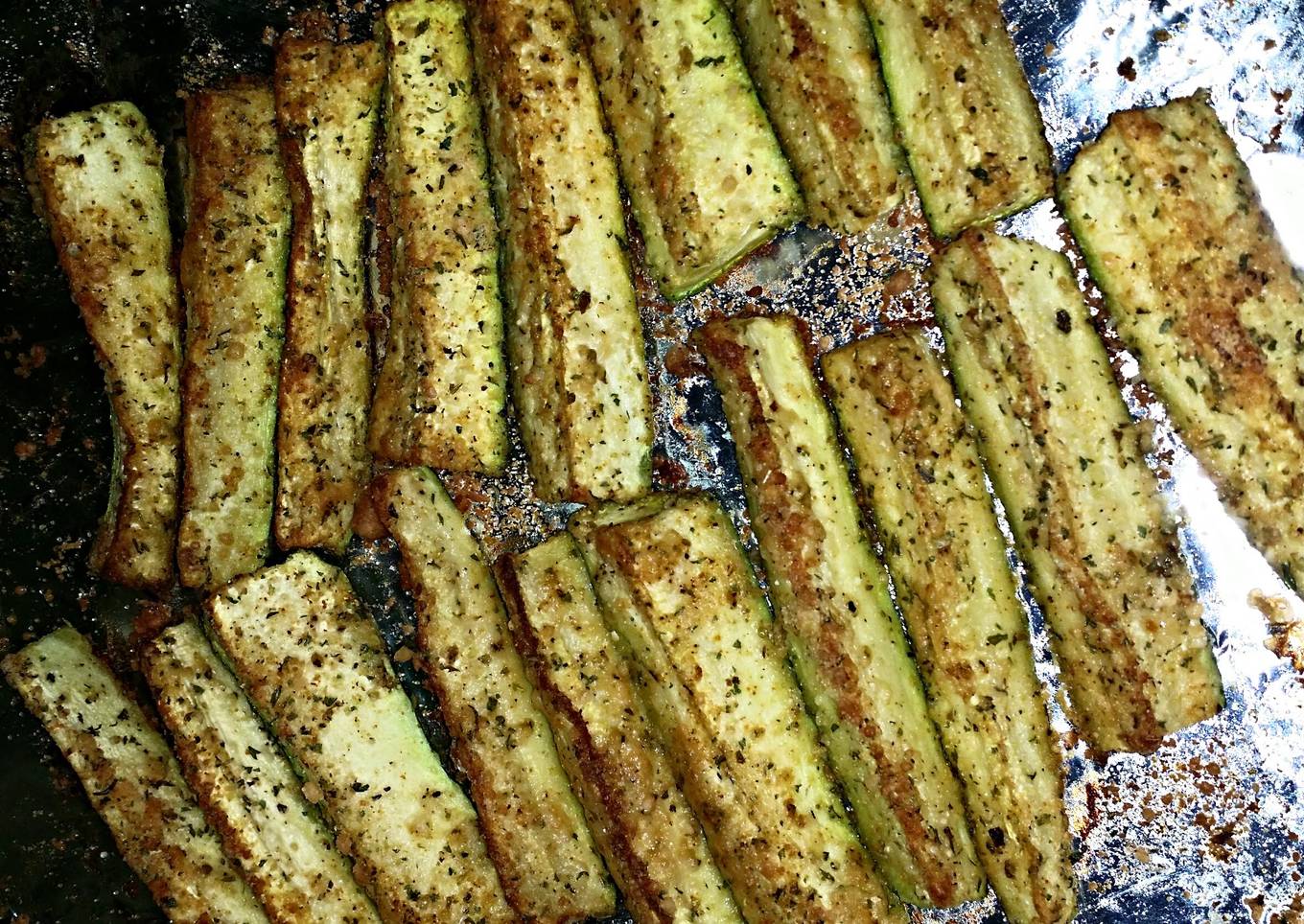 Parmesan crusted zucchini fries