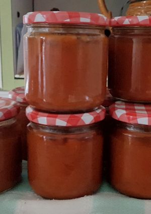 Una foto de Salsa de tomate casera 🍅🍅