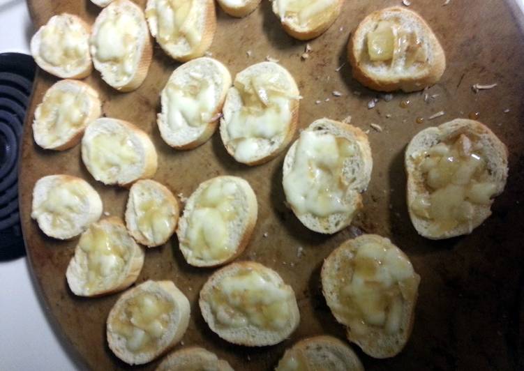 How to Prepare Award-winning Honey cheese toast