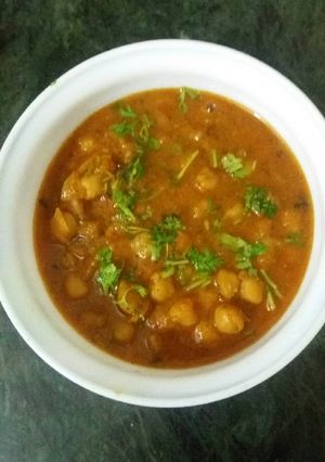A picture of Punjabi chole.