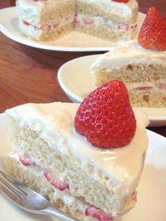 A picture of Egg & Dairy-Free Steamed Shortcake (Layered Spongecake).