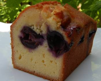 Update, Serving Recipe So Juicy Pound Cake with Whole Kyoho Grapes Most Delicious