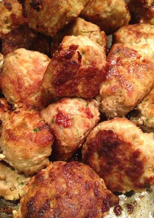 A picture of Coconut Curry Meatballs.