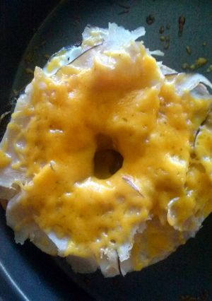 A picture of Momma's ham and cheese melts.