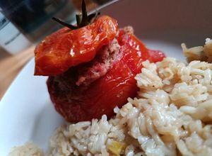 Une photo de Farce à légumes pour tomates et courgettes farcies