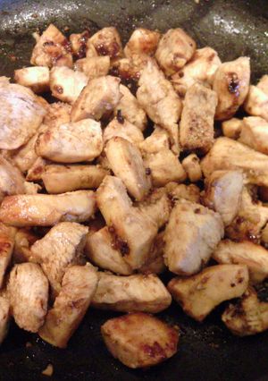 A picture of Gluten Free Paleo Honey Garlic Chicken.