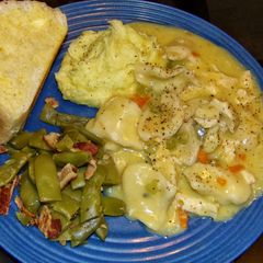 A picture of Easy Chicken & Dumplings.
