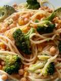 Vickys Chickpea & Broccoli Spaghetti GF DF EF SF NF