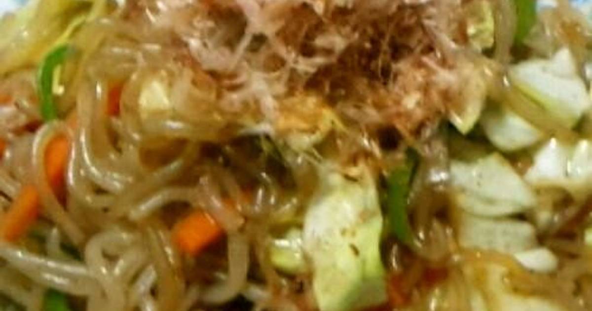 Shirataki Noodle Yakisoba Recipe By Cookpad Japan Cookpad