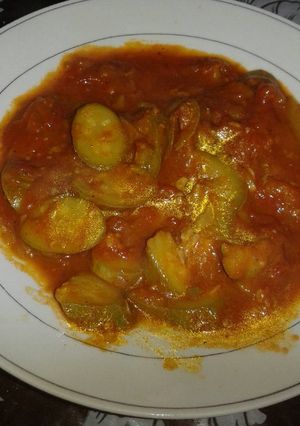 صورة لوصفة كوسه بصلصة طماطم🍅
