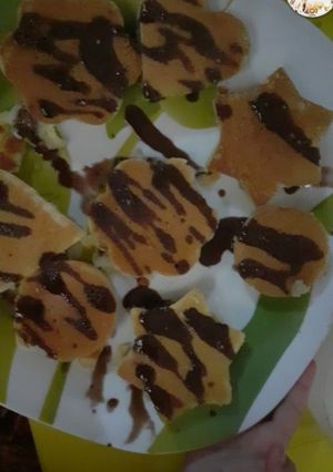 A picture of Chocolate chips Pancake.