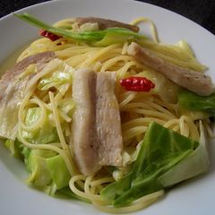 A picture of Pasta with Salted Pork and Cabbage.