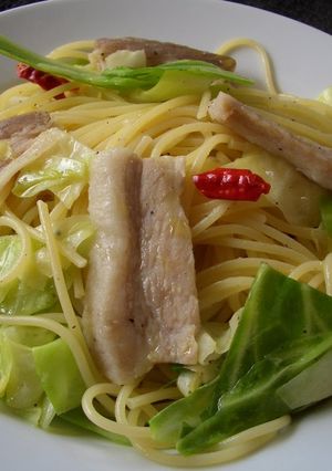 A picture of Pasta with Salted Pork and Cabbage.