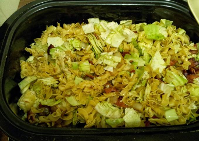 Irish cabbage with noodles