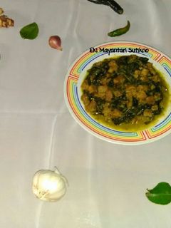 Foto resep Tumis Daun Singkong Campur Tempe Kuah Santan Cabe Ijo