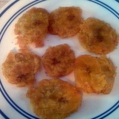 A picture of Tostones (Fried Plantain).