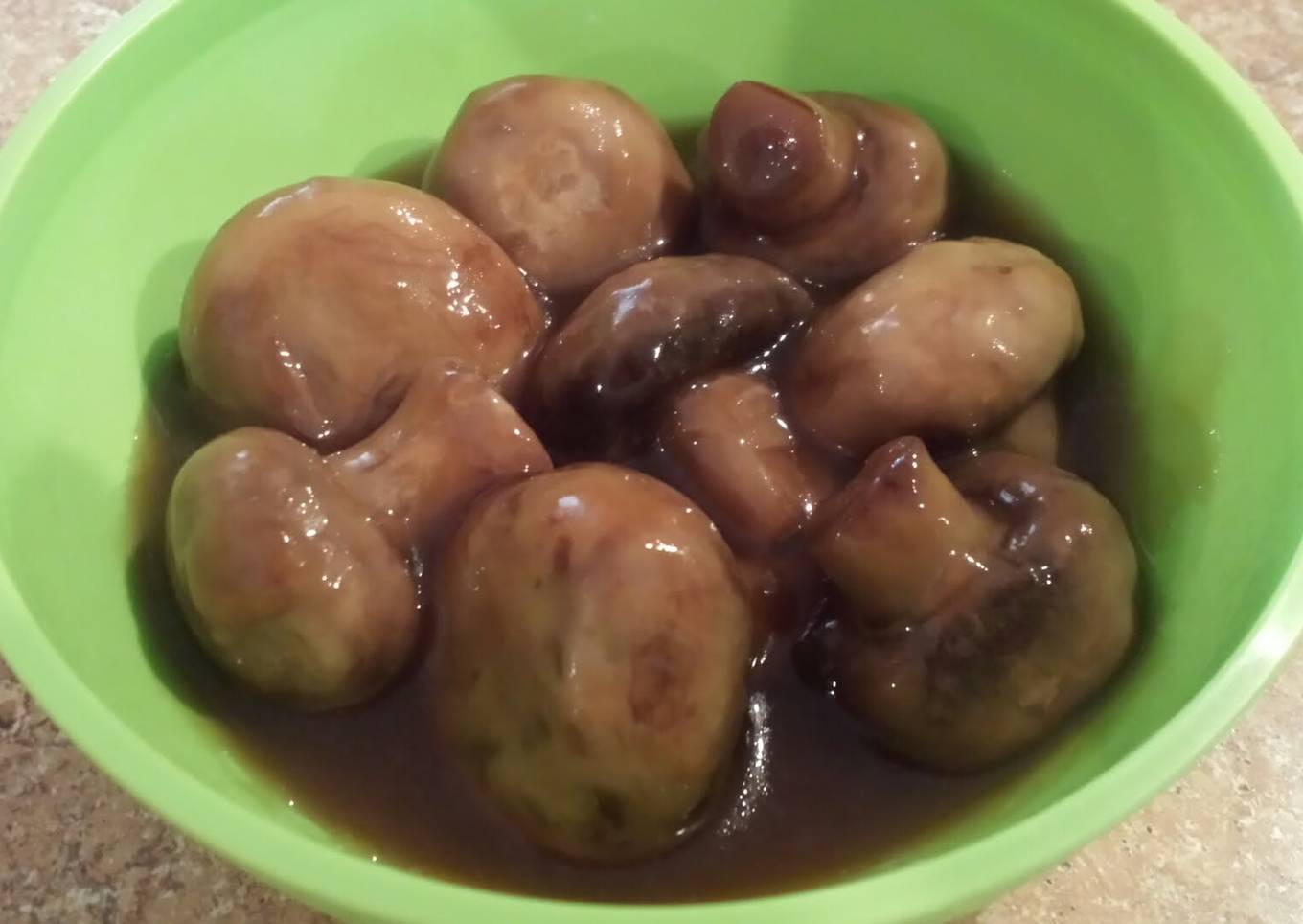 Stir-Fried Mushrooms (Buffet-Style)