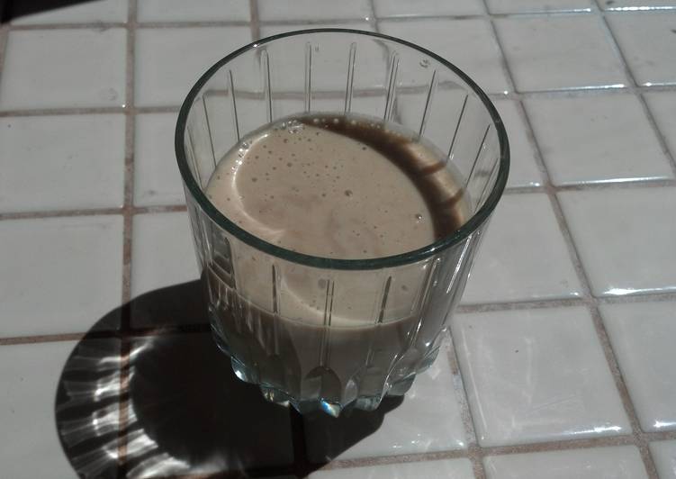 Recipe of Quick Plain Banana Nut Milkshake