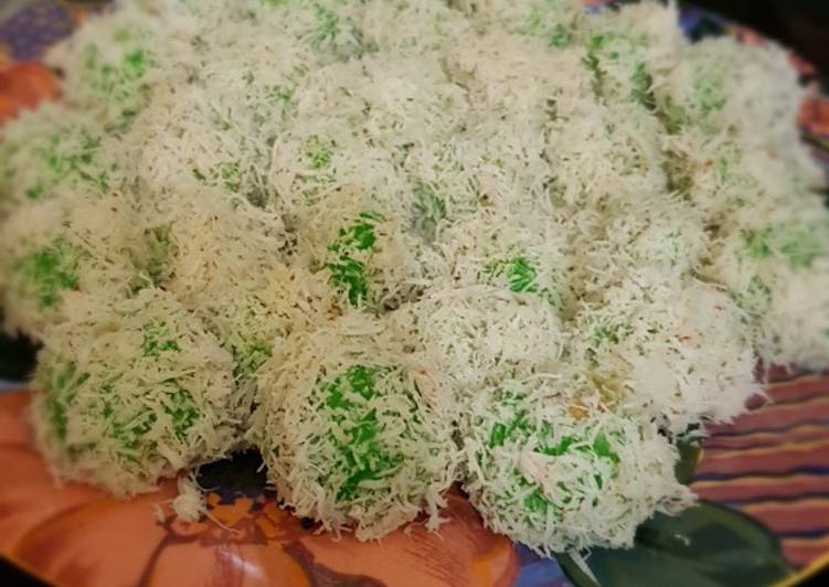 resep cara buat Kelepon or Klepon Ijo ijo �? isi Gula merah
