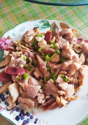 Foto resep Ayam dan Sosis Lapcheong Kukus