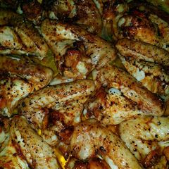 A picture of CC'S Baked chicken wings.