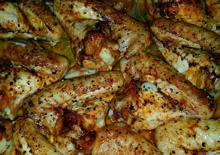 Recipe of Quick CC&#39;S Baked chicken wings