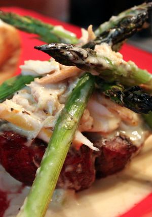 A picture of Filet Oscar.