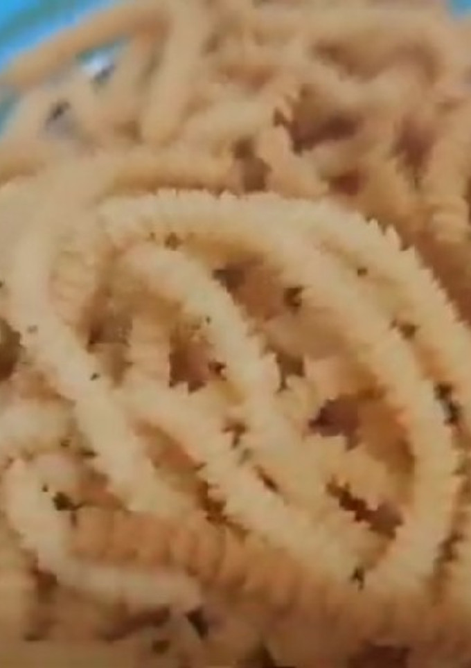 பொட்டுக்கடலை முறுக்கு செய்முறை முக்கிய புகைப்படம்
