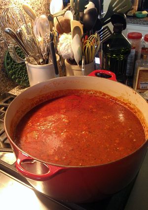 A picture of Italian Meat Gravy.