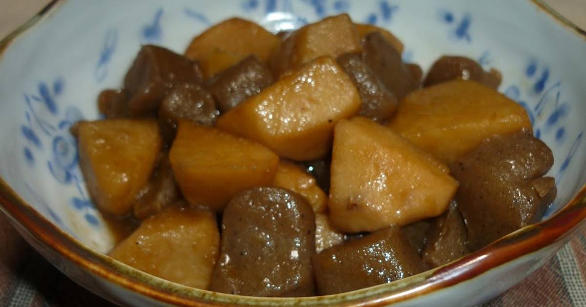 Easy Stir-Fried Satoimo (Taro) and Konnyaku Recipe by cookpad.japan ...