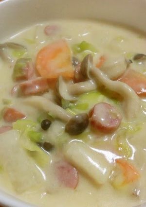 A picture of Vegetable Packed Soy Milk Stew.