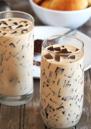 A picture of Coffee Jelly.