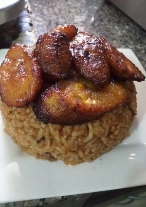 A picture of Suya Jollof Rice with Fried Plantain #teamabuja.